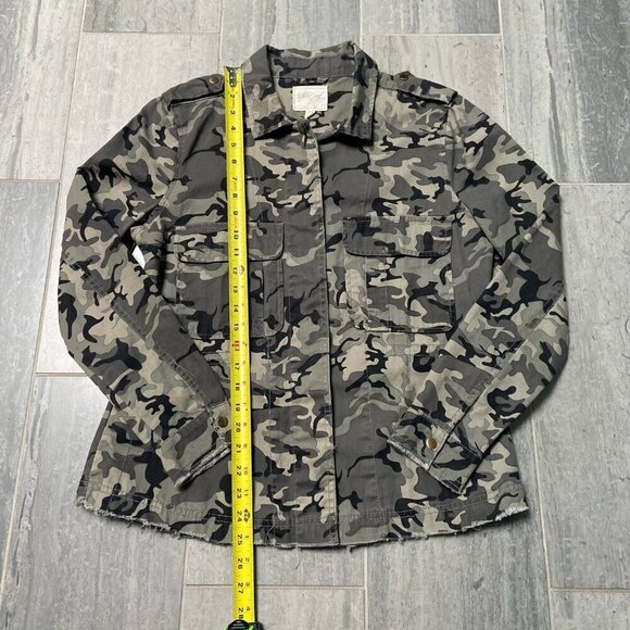 White Crow 100% Cotton Drawstring Waist Camouflage Utility Jacket Size Medium - Picture 6 of 10
